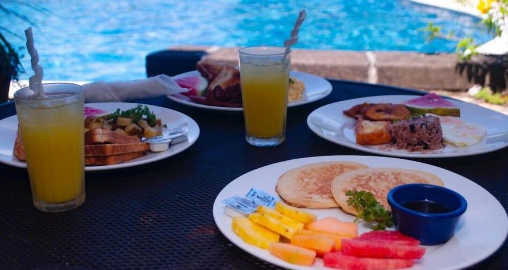 Villas De Palermo Hotel And Resort -Private Detached Houses Сан Хуан дел Сур Екстериор снимка